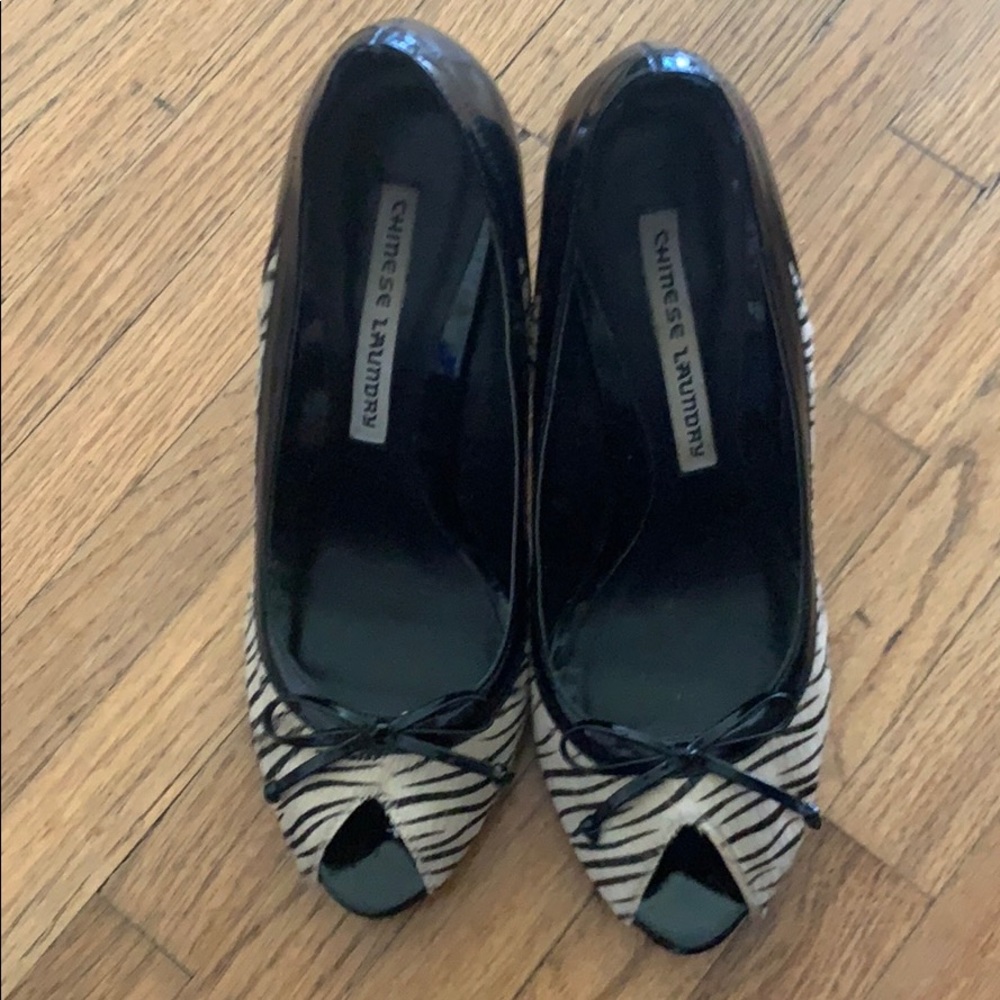 Chinese Laundry Animal Print Wedge Size 8